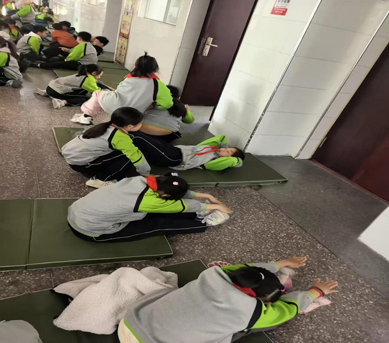 活力满校园，健康伴成长——北园路小学一二年级体质训练纪实